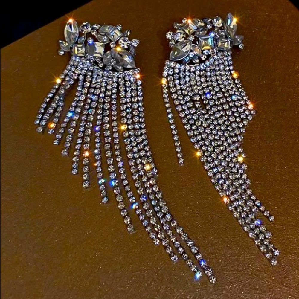 Stunning Rhinestone Party Fashion Earring